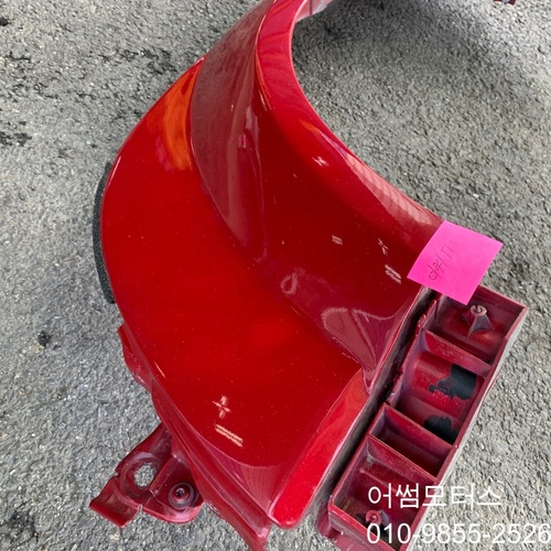 아우디 TT 8N 운전석 휀다 빨강