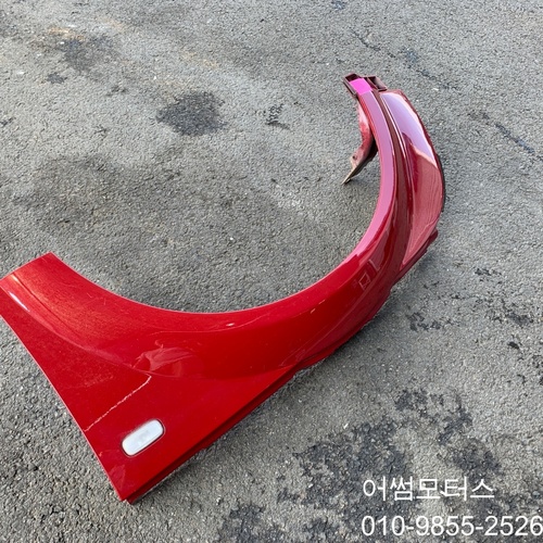 아우디 TT 8N 운전석 휀다 빨강